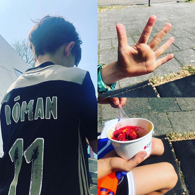 “Mam voor mijn verjaardag wil ik een metaaldetector. En een magneethengel. En een hondje. Zo’n hondje dat altijd klein blijft. He mam, kijk eens ik heb hele grote handen. Zie je? Echt wel. Dat hondje dat altijd klein blijft zag ik laatst. Ik heb heel dorst trouwens. Zie je wel, echt grote handen. Ik vind framboos het lekkerst. Geloof ik. Jij ook?”
#zondagmiddagijsje ❤️ “Mam voor mijn verjaardag wil ik een metaaldetector. En een magneethengel. En een hondje. Zo’n hondje dat altijd klein blijft. He mam, kijk eens ik heb hele grote handen. Zie je? Echt wel. Dat hondje dat altijd klein blijft zag ik laatst. Ik heb heel dorst trouwens. Zie je wel, echt grote handen. Ik vind framboos het lekkerst. Geloof ik. Jij ook?”
#zondagmiddagijsje ❤️